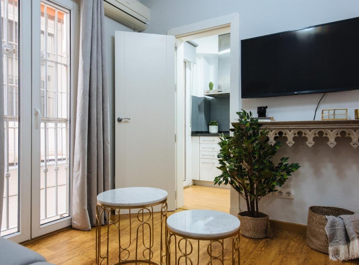 Feijoo Suite Apartment Sevilla Dış mekan fotoğraf