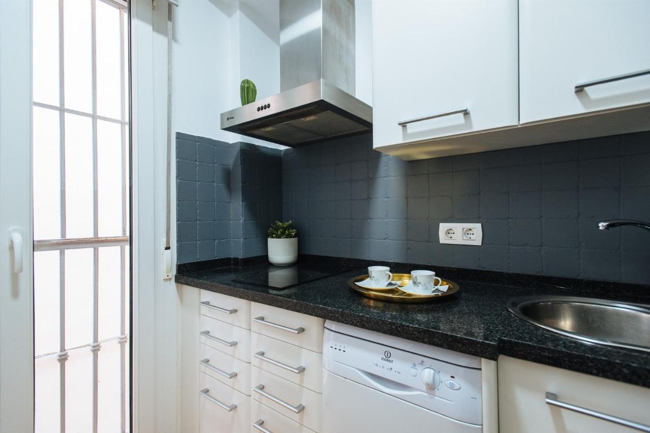 Feijoo Suite Apartment Sevilla Dış mekan fotoğraf