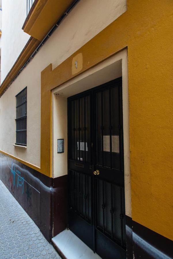 Feijoo Suite Apartment Sevilla Dış mekan fotoğraf